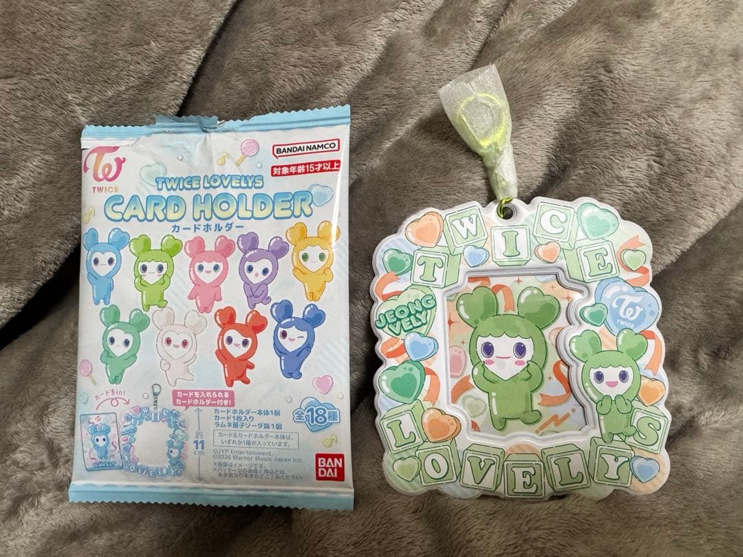 TWICE LOVELYS カードホルダー JEONGVELY ジョンブリー - メルカリ