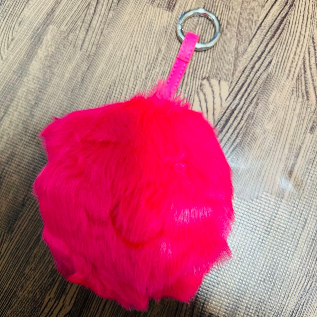 g-dragon GD ジヨン ファーチャーム BIGBANG - メルカリ