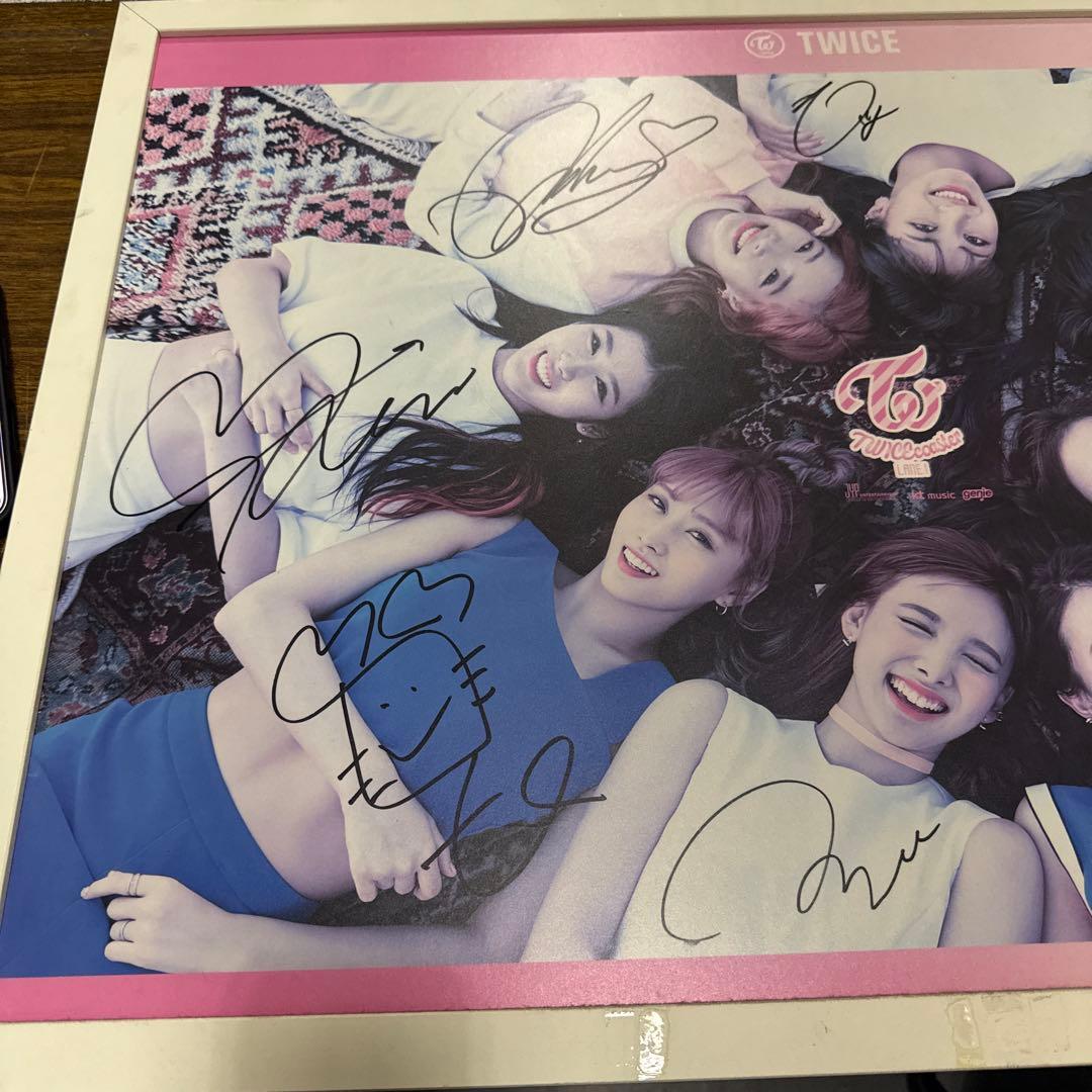 TWICE メンバー全員　直筆サイン