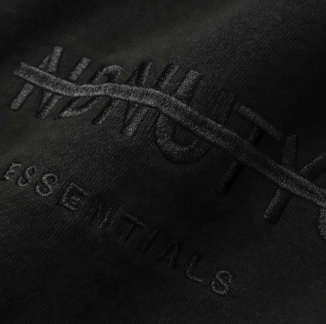 【マツ】NIL DUE NIL UN パーカー