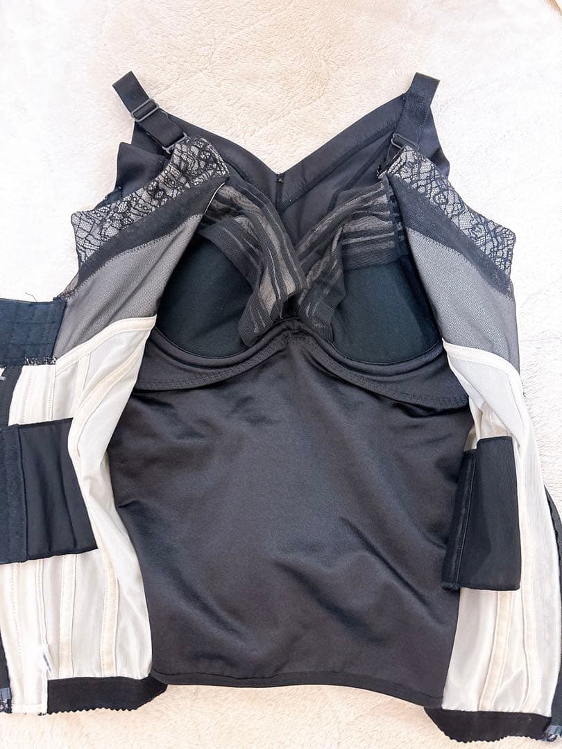 美品】マルコ MARUKO コントロールキャミ カリーユ - メルカリ