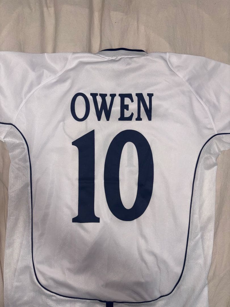 イングランド代表 オーウェン 10番 レプリカユニフォーム - メルカリ