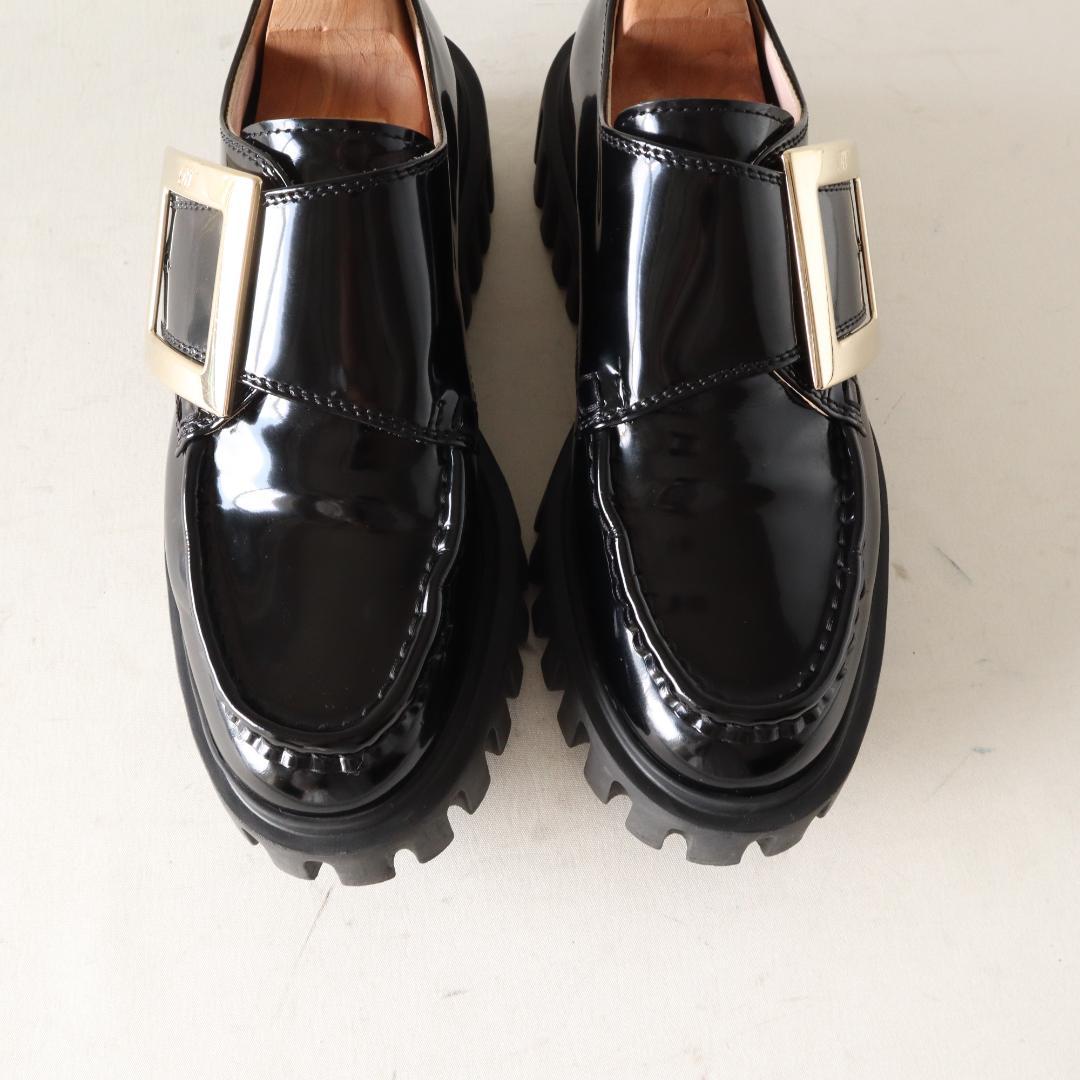 ロジェヴィヴィエ ヴィヴゴーシック厚底 黒エナメルローファー 37 24cm