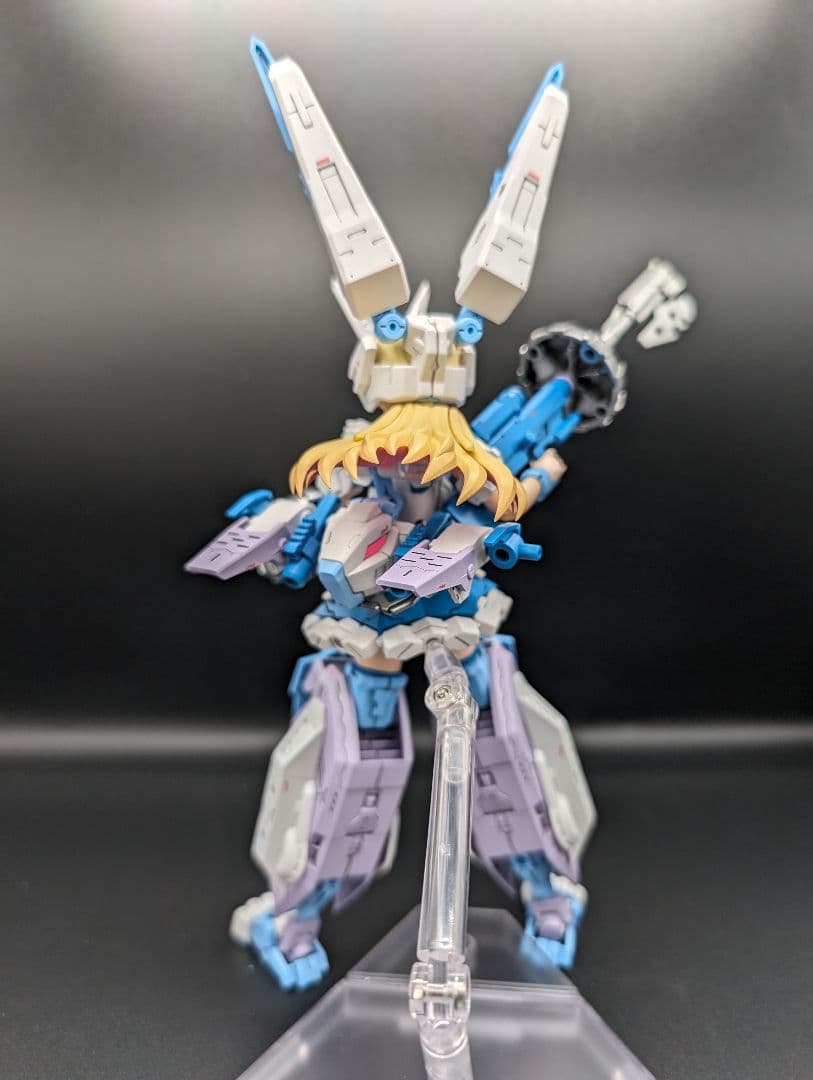 トムトム全塗装完成品メガミデバイスカオスアンドプリティアリス+九尾