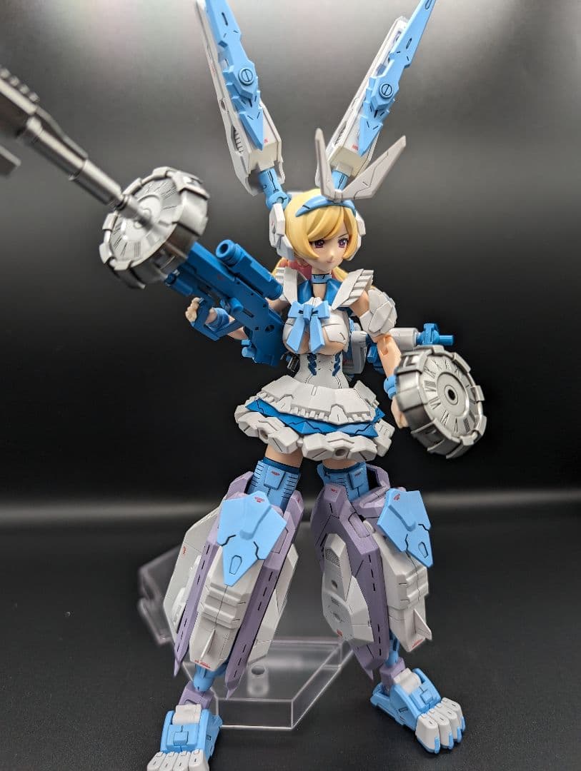 トムトム全塗装完成品メガミデバイスカオスアンドプリティアリス+九尾