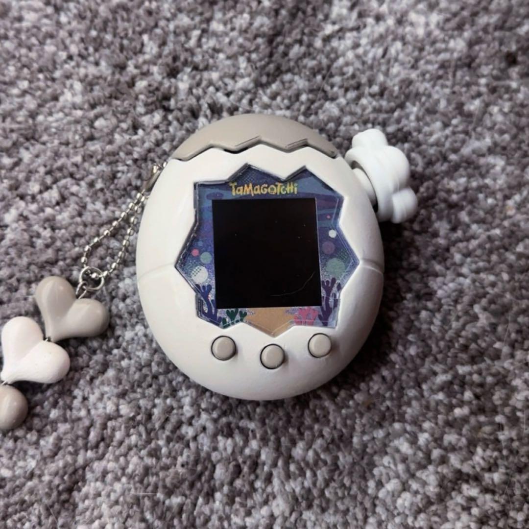 たまごっちパラダイス 本体+もふもふ狐カバー豪華4点セット✨