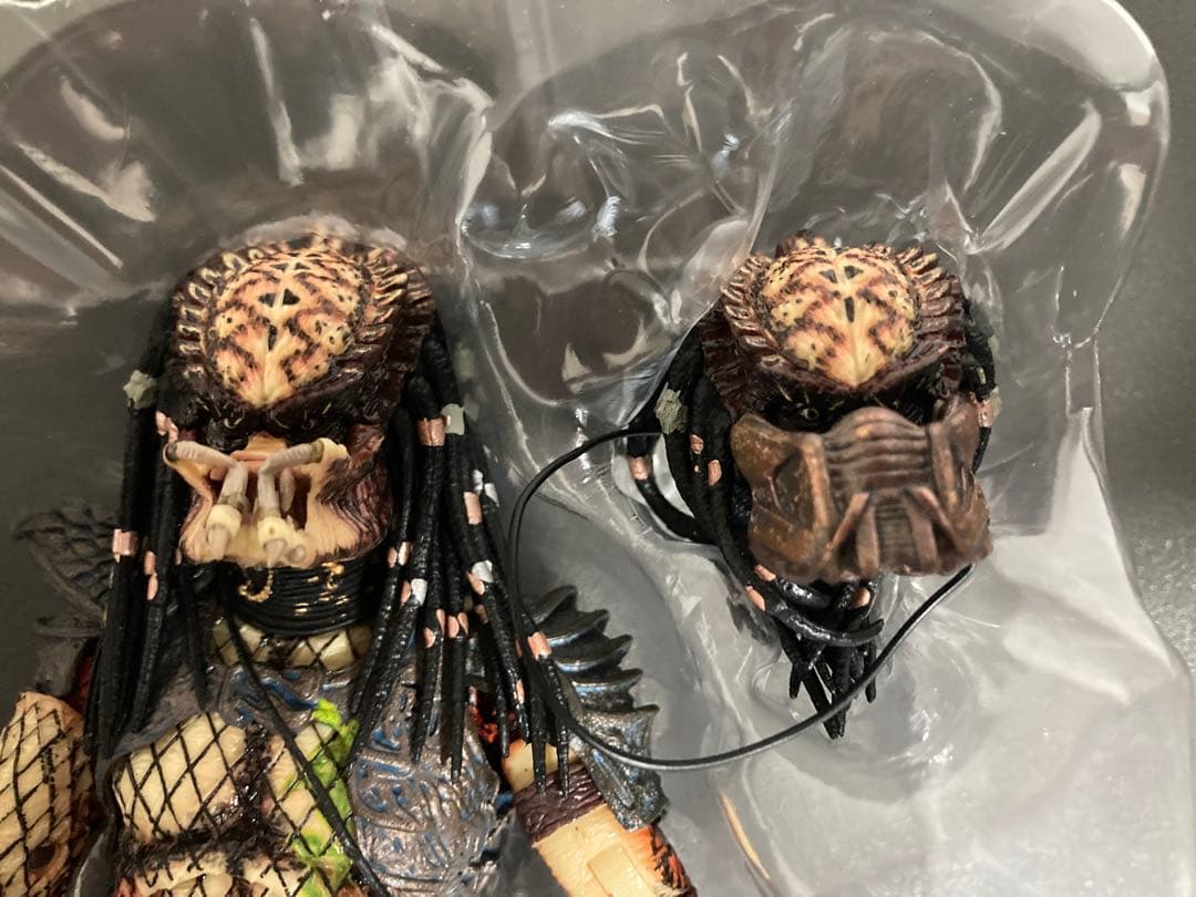 ネカ　NECA シティハンター　プレデターバトルダメージ　プレデター2