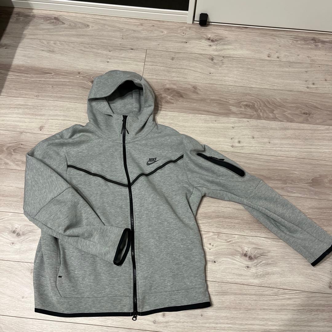 品薄旧モデル】NIKE テックフリース セットアップ グレー【XL】 - メルカリ