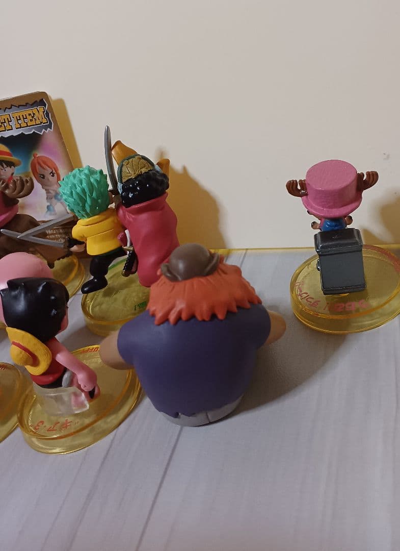 ONE PIECE　海賊団ヒーローズ　全9種フルコンプセット　カード付き