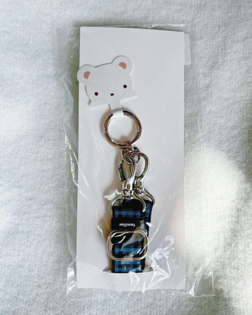 新品未開封】familiar ショルダーストラップ 青 - メルカリ