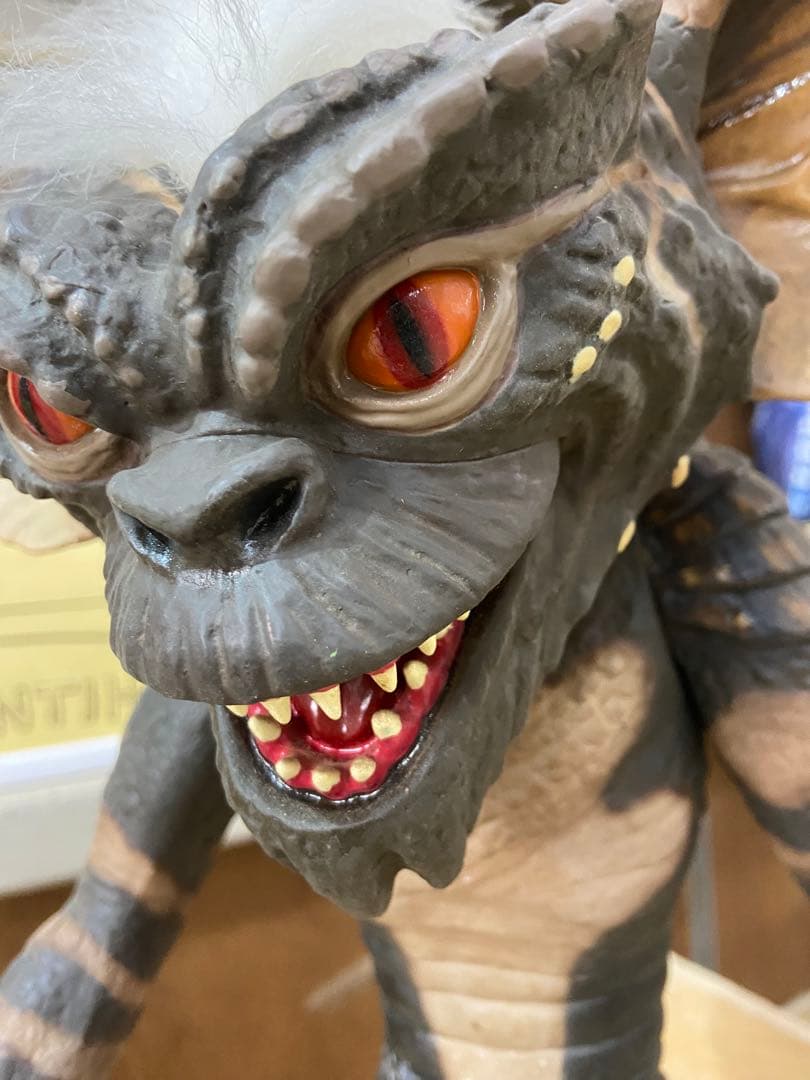 す*か様 グレムリン　ストライプフィギュア