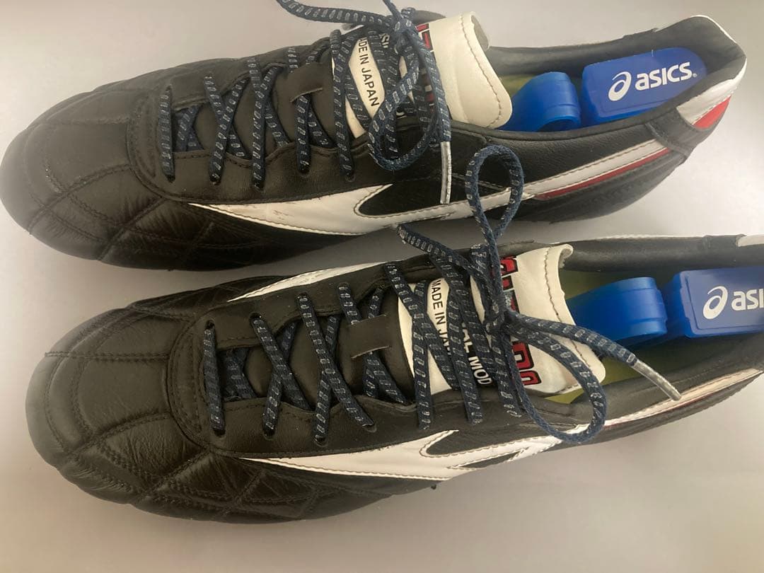 ミズノ モレリアMIZUNO MORELIA 2 JAPAN 28.5cm