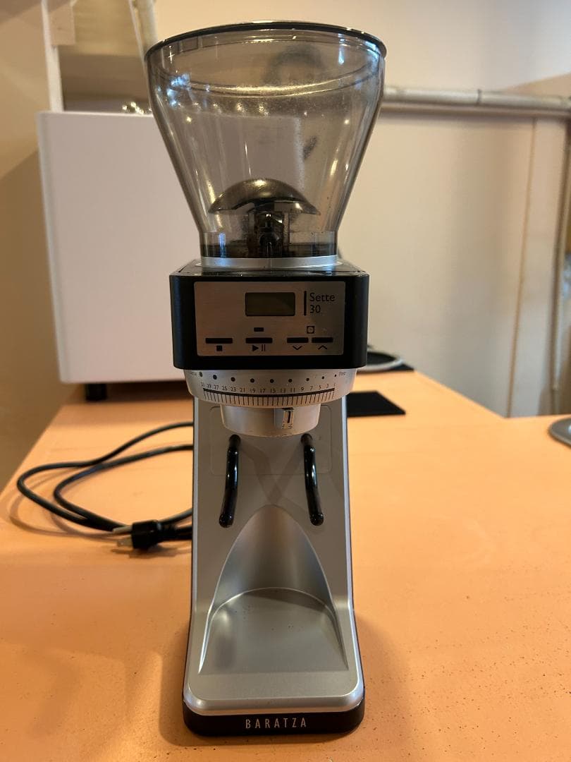 カリマリ セミオート エスプレッソマシン CARIMALI Cento50 G2 - メルカリ