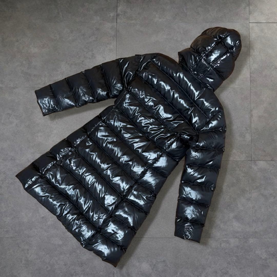 美品❗️】確実正規品 MONCLER MOKA ロングダウンジャケット 2 - メルカリ