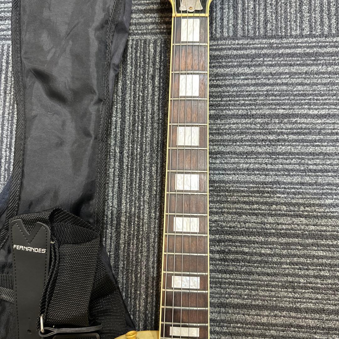 Burny エレキギター