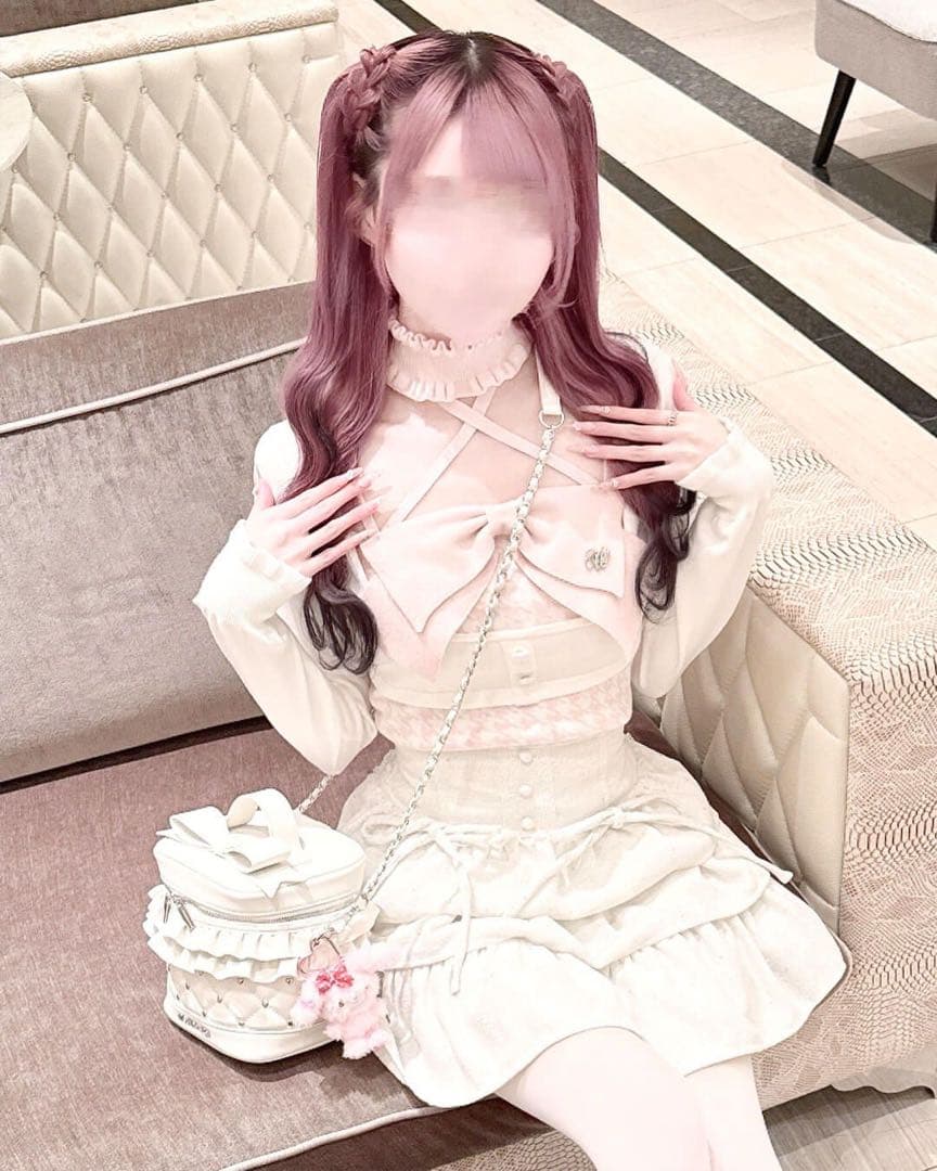 HONEYMEW チョーカー付きビッグリボンアンサンブルトップス