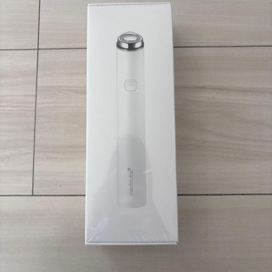 ボディ・フェイスケア medicube BOOSTER PRO MINI Amazon.com: medicube Mini Booster Pro White | Affordable at-Home