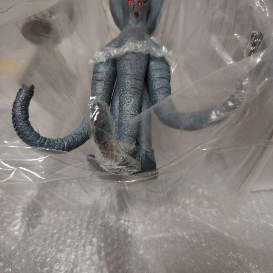 大怪獣シリーズ　宇宙怪獣バイラス　少年リック限定　宇宙船　閉じた状態の頭部　付属