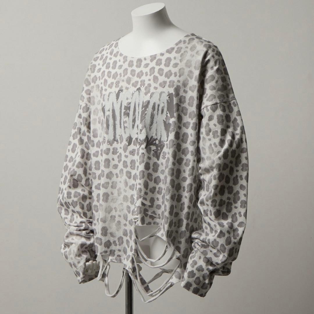 k*k様 【GRANCY】新品 未使用品 総柄ラインストーングラフィックロンT