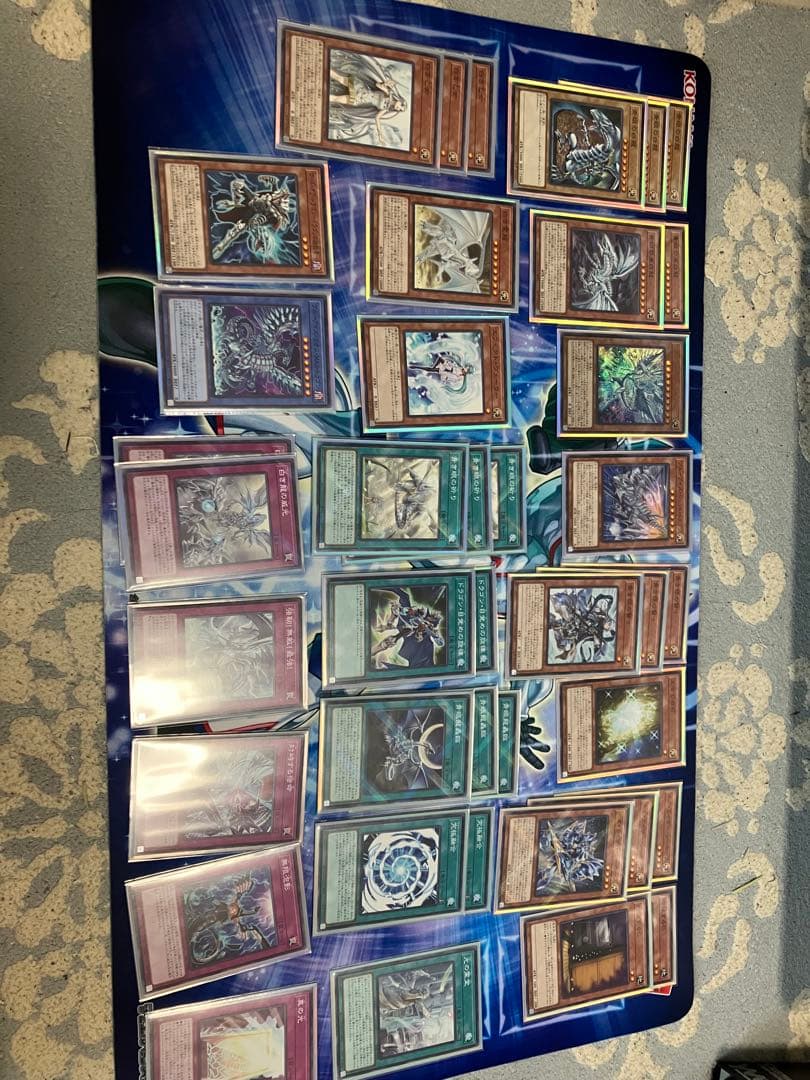 遊戯王OCG デッキセット ブラックマジシャン・ 紅眼龍・青眼龍 - メルカリ