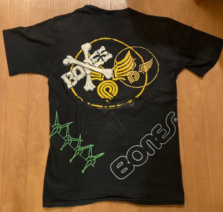 powell peralta マルチプリントTシャツ - メルカリ