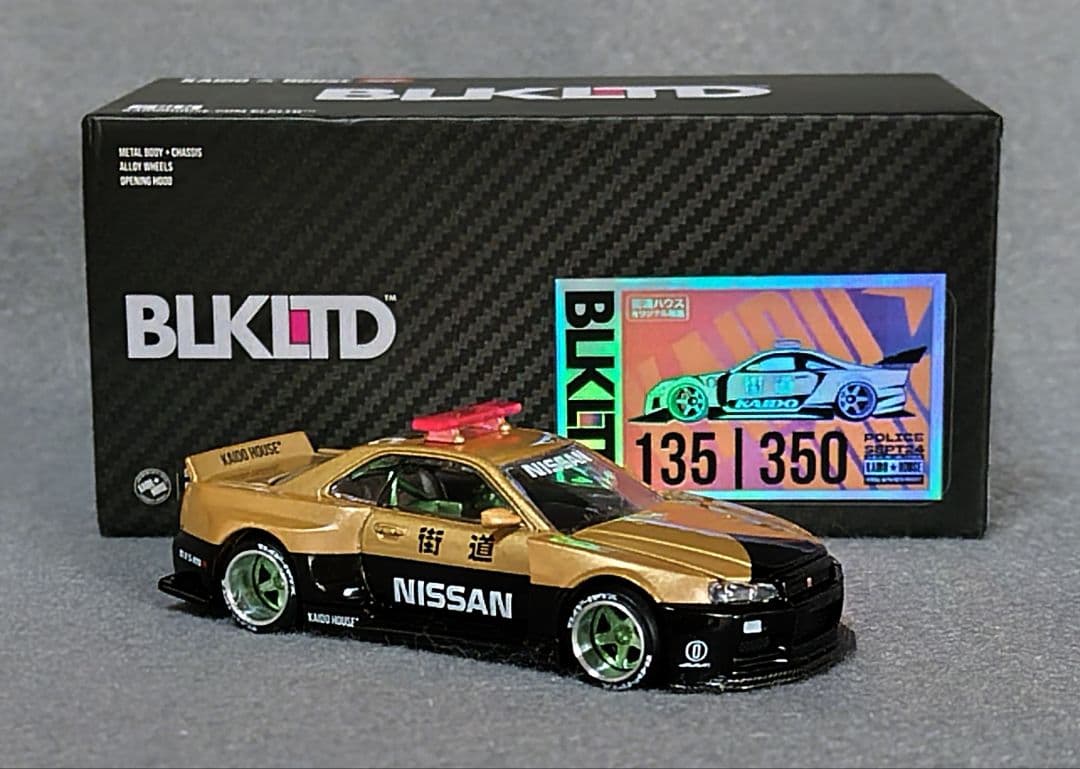 ミニカー (R34) KaidoWorks V2 Aero Police BLKLTD Nissan Skyline GT-R R34: Kaido Works V2 Aero, Japan Police 1:64