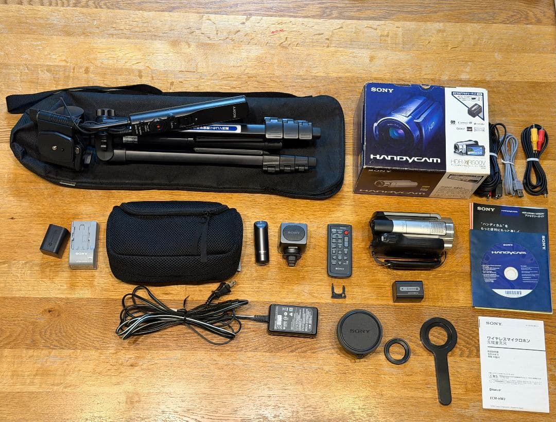 SONY HDR-XR500V ワイコン、マイク、リモコン三脚など付属 Amazon | SONY デジタルHDビデオカメラレコーダー ハンディーカム