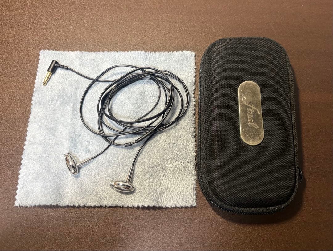 イヤホン final FI-BA-SS final FI-BA-SS 【FI-BA-SS3】 – e☆イヤホン