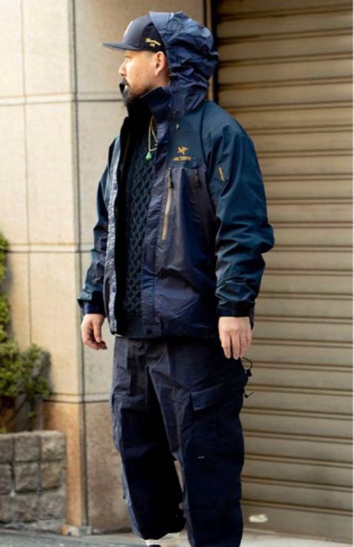 激レア90's ARC'TERYX “THETA LT JACKET”金刺繍 - メルカリ