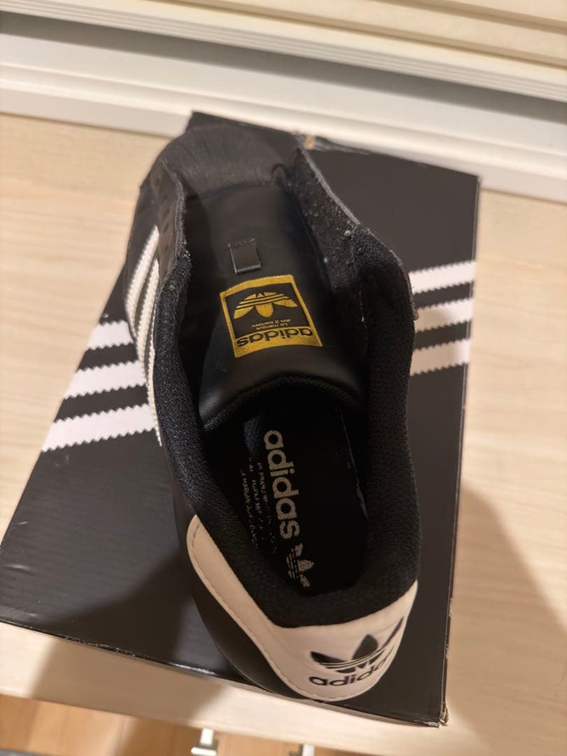 adidas Superstar 紐なし ブラック/ホワイト 27.0cm