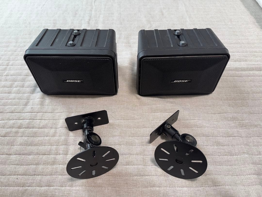 Bose 101MM スピーカー 2個セット 取り付け金具付き Amazon.co.jp: スピーカー用天吊り/壁掛け取付金具 2個組（1ペア）汎用