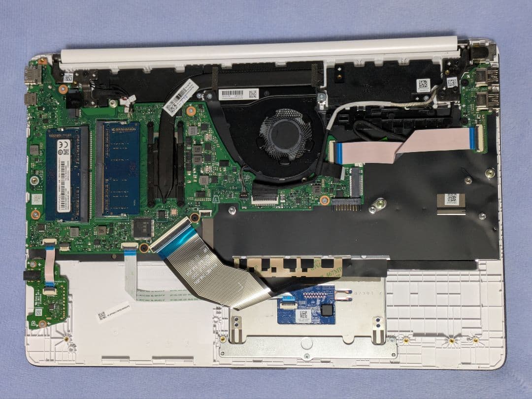 山田三郎様 12世代 corei5 HPノートパソコン 15S-f45042TU