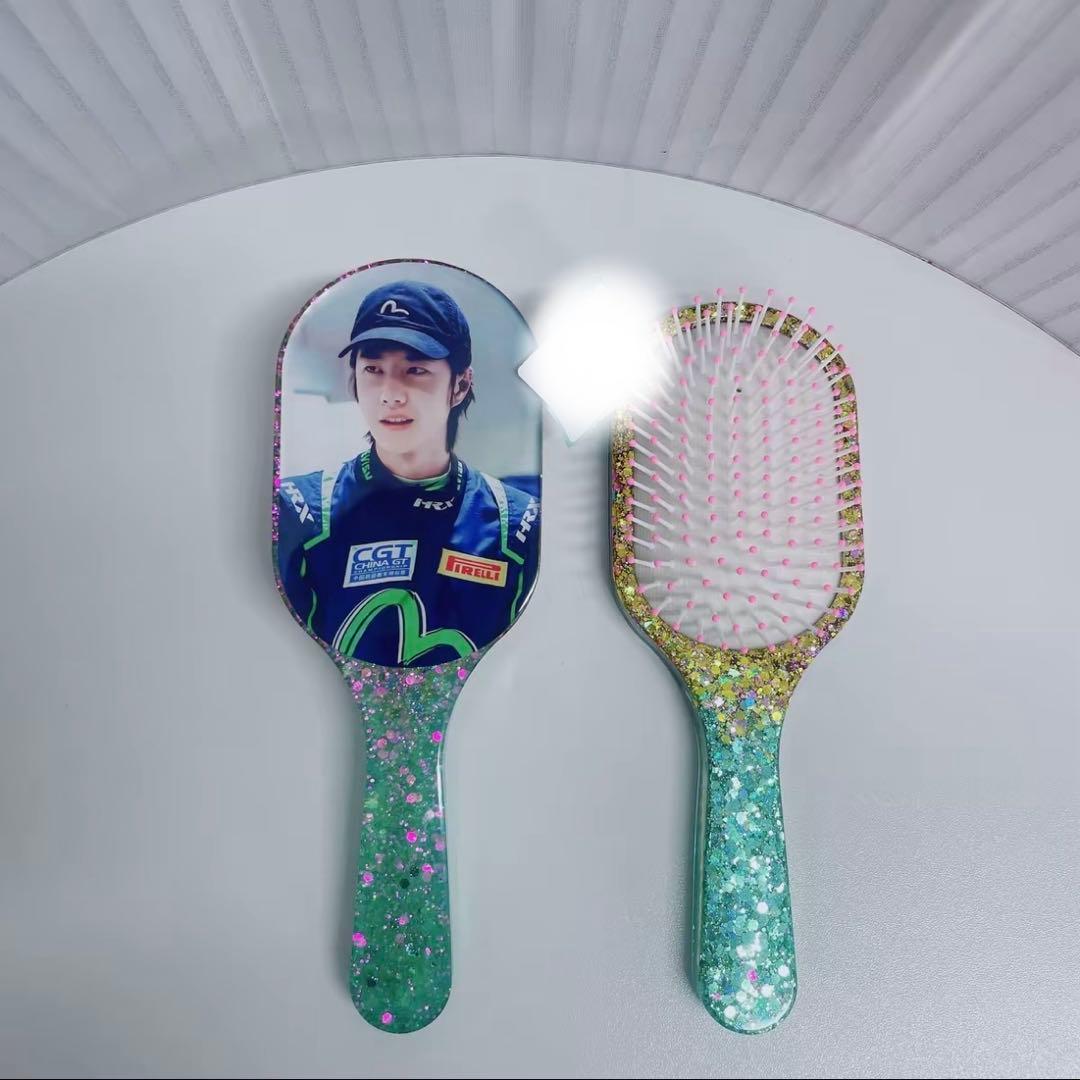 王一博 超大レジンエアークッション付きヘアブラシ　9点セット❣️確認用0109