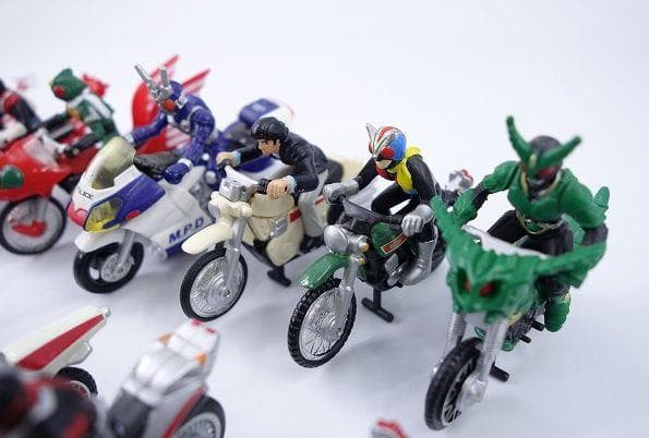 特撮キャラクター 仮面ライダー バイクキャラウィール 20体 合金