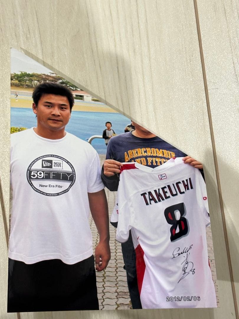 ヤクルトスワローズ武内選手 プロモデル前後直筆サイン入りユニホーム