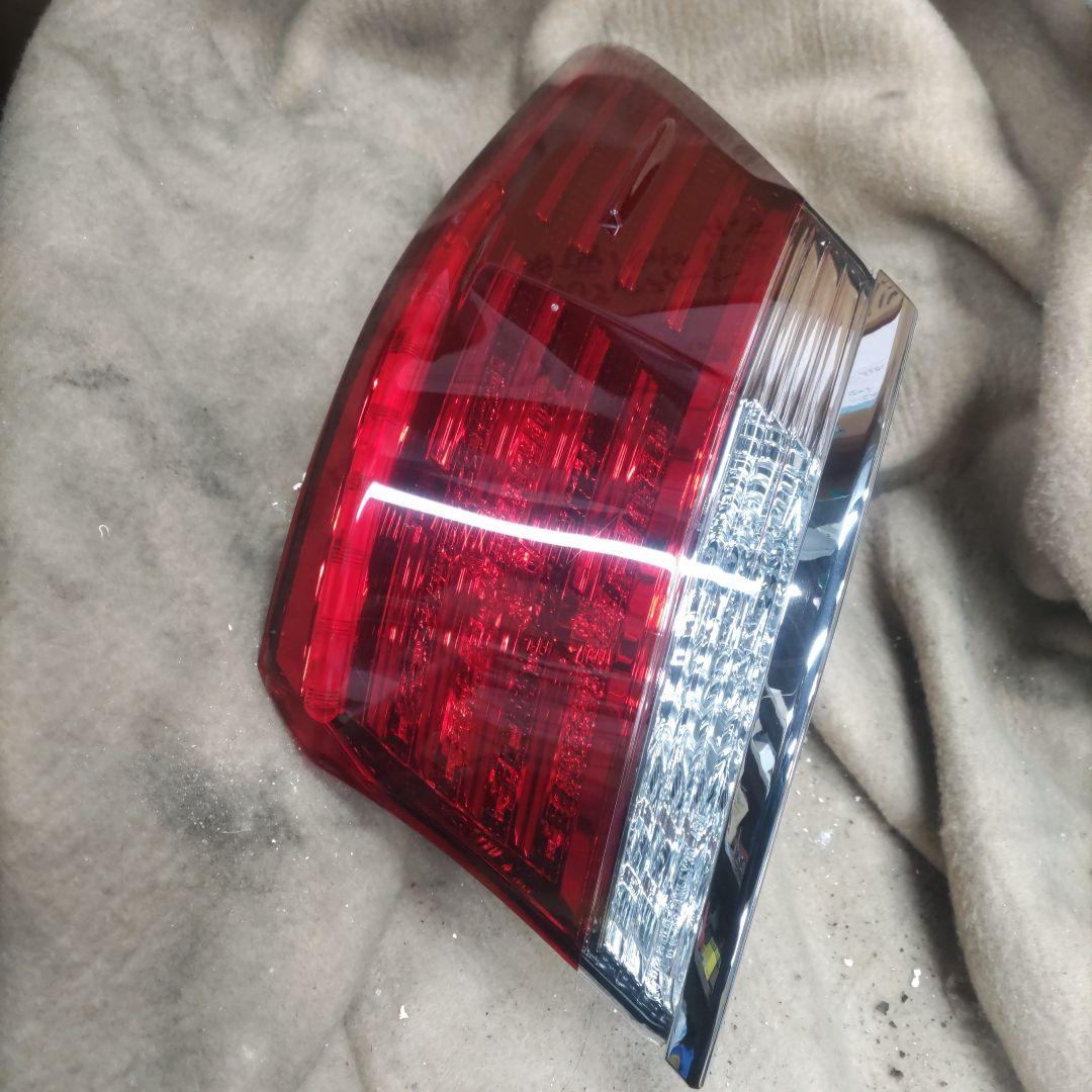 210クラウン　テールランプ 流れるテール ( クリアレンズ X インナーブラック ) クラウン 210系