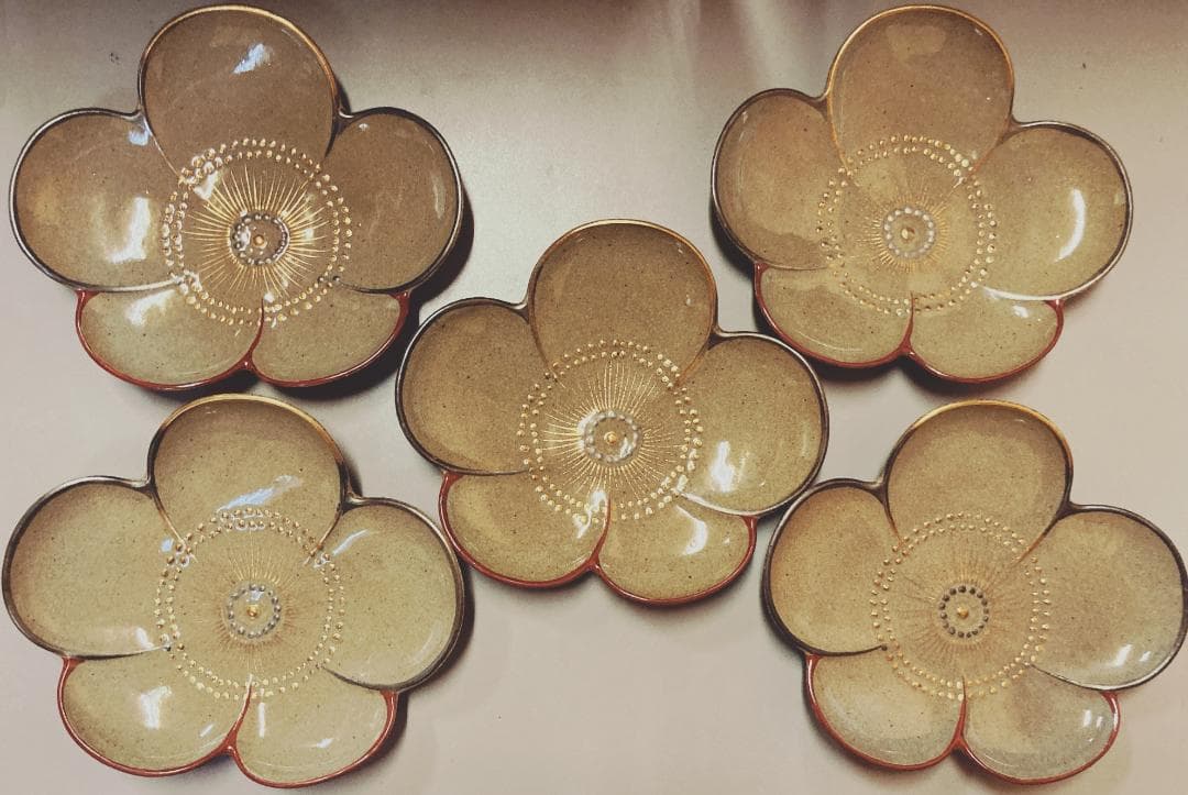 【値下げ】 乾山写 花形 果物皿 5客 乾山写 絵変わり 銘々皿 五客入り (共箱)幸兵衛窯 - 茶道具販売 栗林園