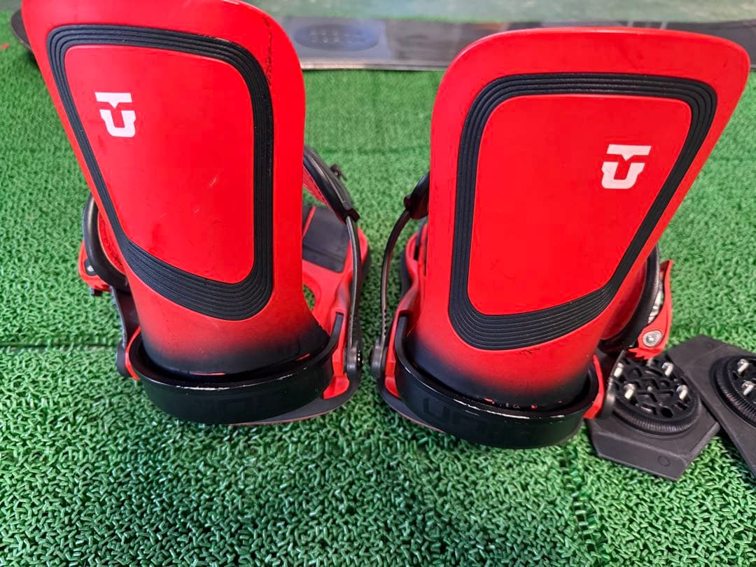 UNION ULTRA スノーボードビンディング レッド×ブラック - メルカリ