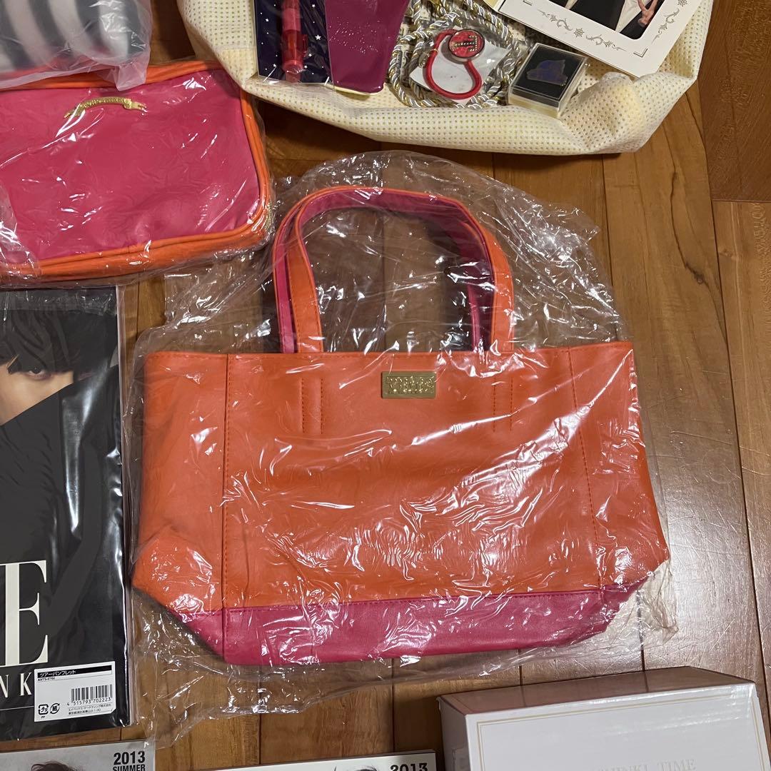 【限定品】東方神起　LIVE TOUR 2013 TIME Bigeastグッズ