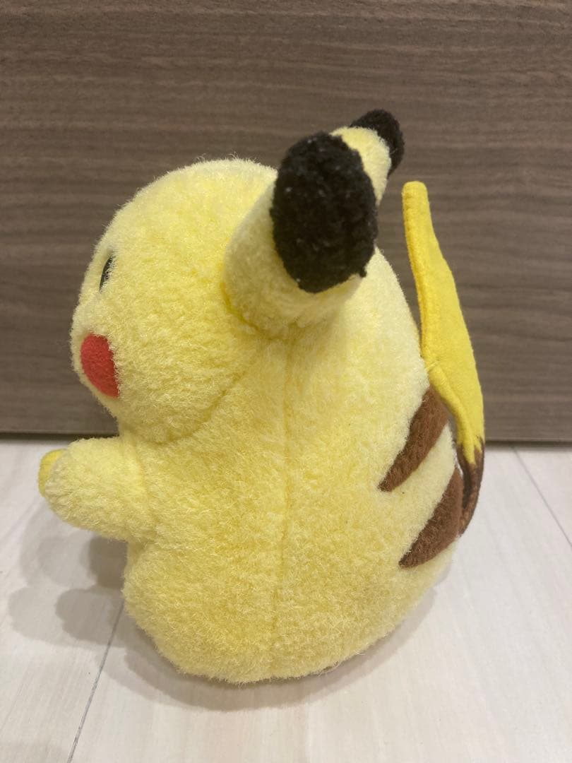初期ピカチュウ ぬいぐるみ 初代 初期 TOMY ポケモン