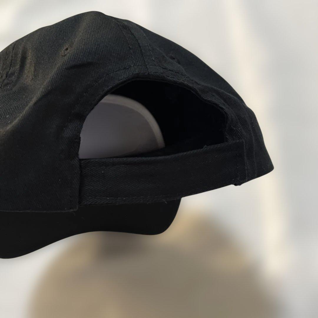 新品未使用 EXPO25 イタリア館限定キャップ 黒ボッチョーニ 帽子