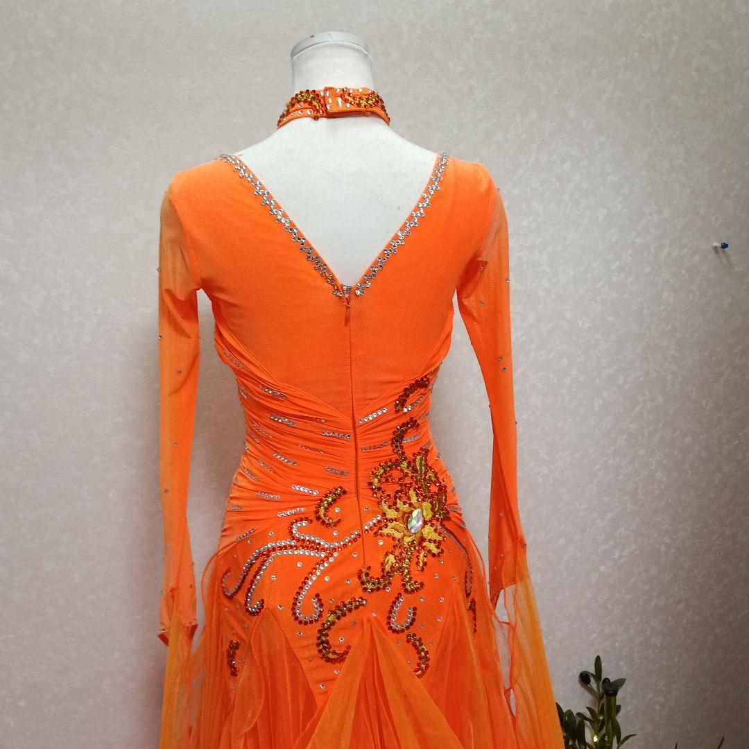 オレンジ フリルロングドレス 社交ダンス - メルカリ
