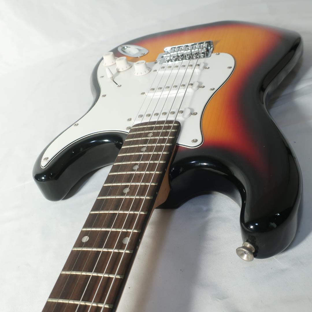 美品 VISION エレキギター ストラトキャスタータイプ ブラウン 軽量