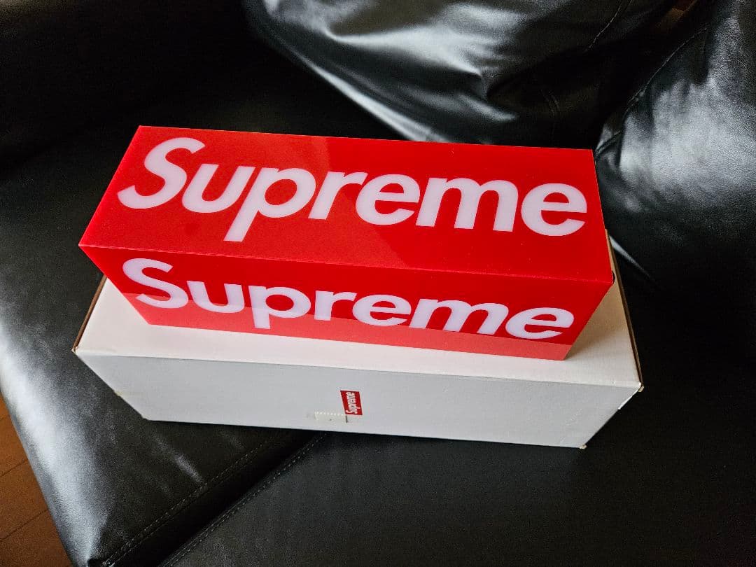 Supreme Box Logo Lamp \"Red\"　シュプリーム　ランプ　赤