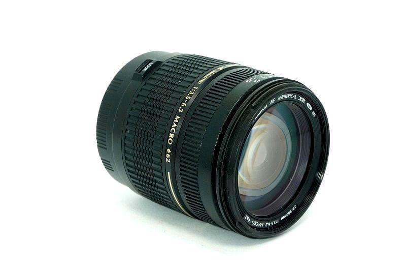 近くも遠くも　TAMRON 28-300mm F3.5-6.3 XR MACRO