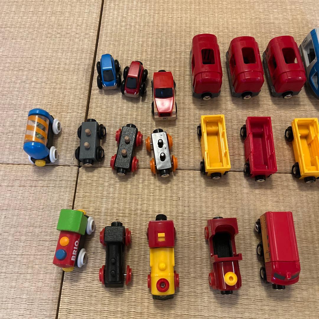 BRIO 車両+人＋動物+情景セット売り
