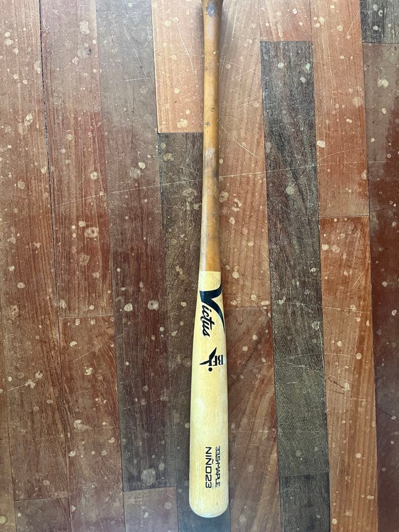 【Victus】BFJマーク入り33インチ硬式用木製バット　まさ様限定 ビクタス Victus 硬式 木製バット プロモデル BFJマーク入り 大人 一般