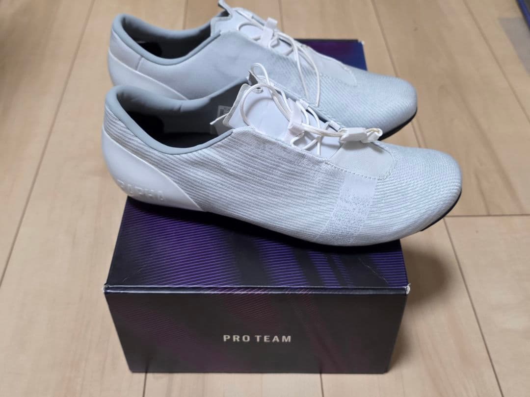 RAPHA プロチーム レースアップ シューズ Rapha】レースに特化、まったく新しい“プロチームシューズ”誕生