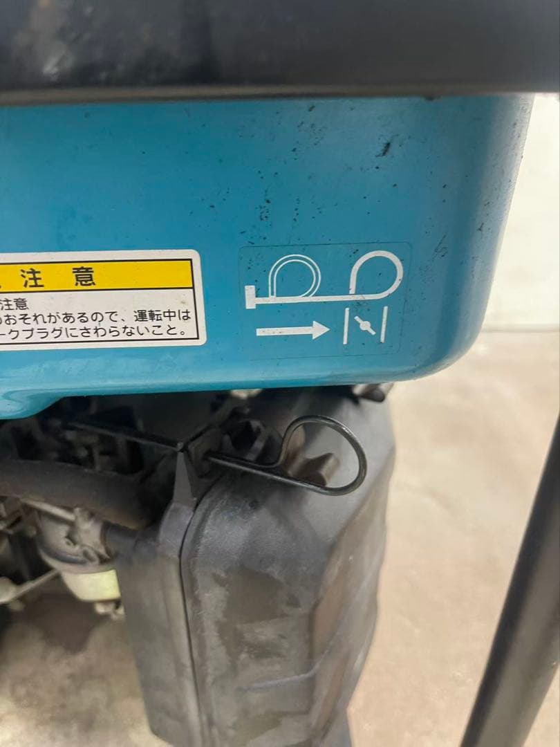 北越工業 AIRMAN 2.3kVA ガソリンエンジン発電機 HP2300C