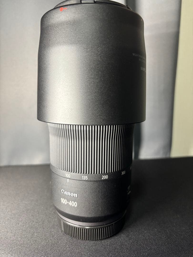 Canon RF 100-400mm F5.6-8 IS USM レンズフード付